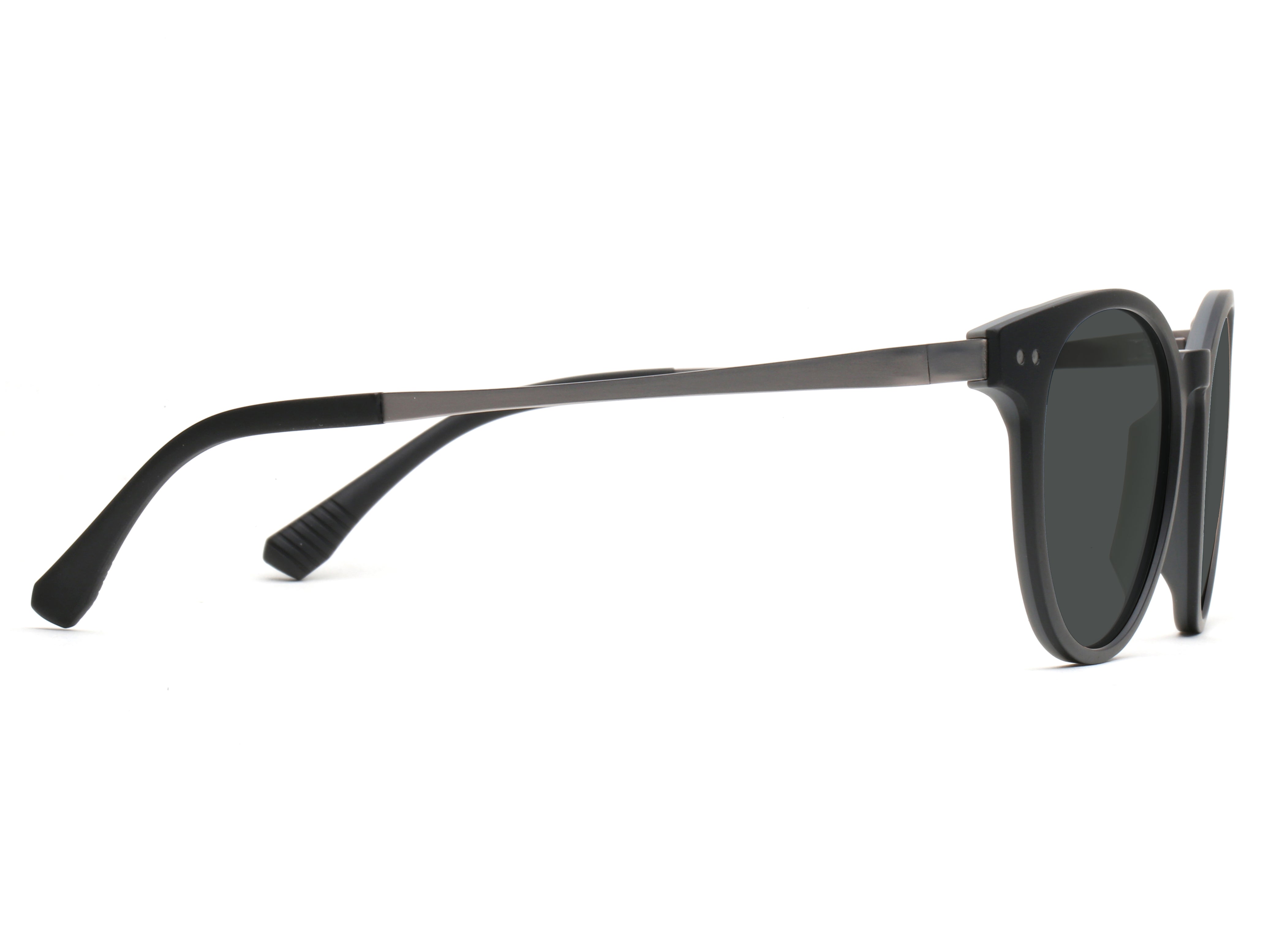 Photochromic sunglasses lens