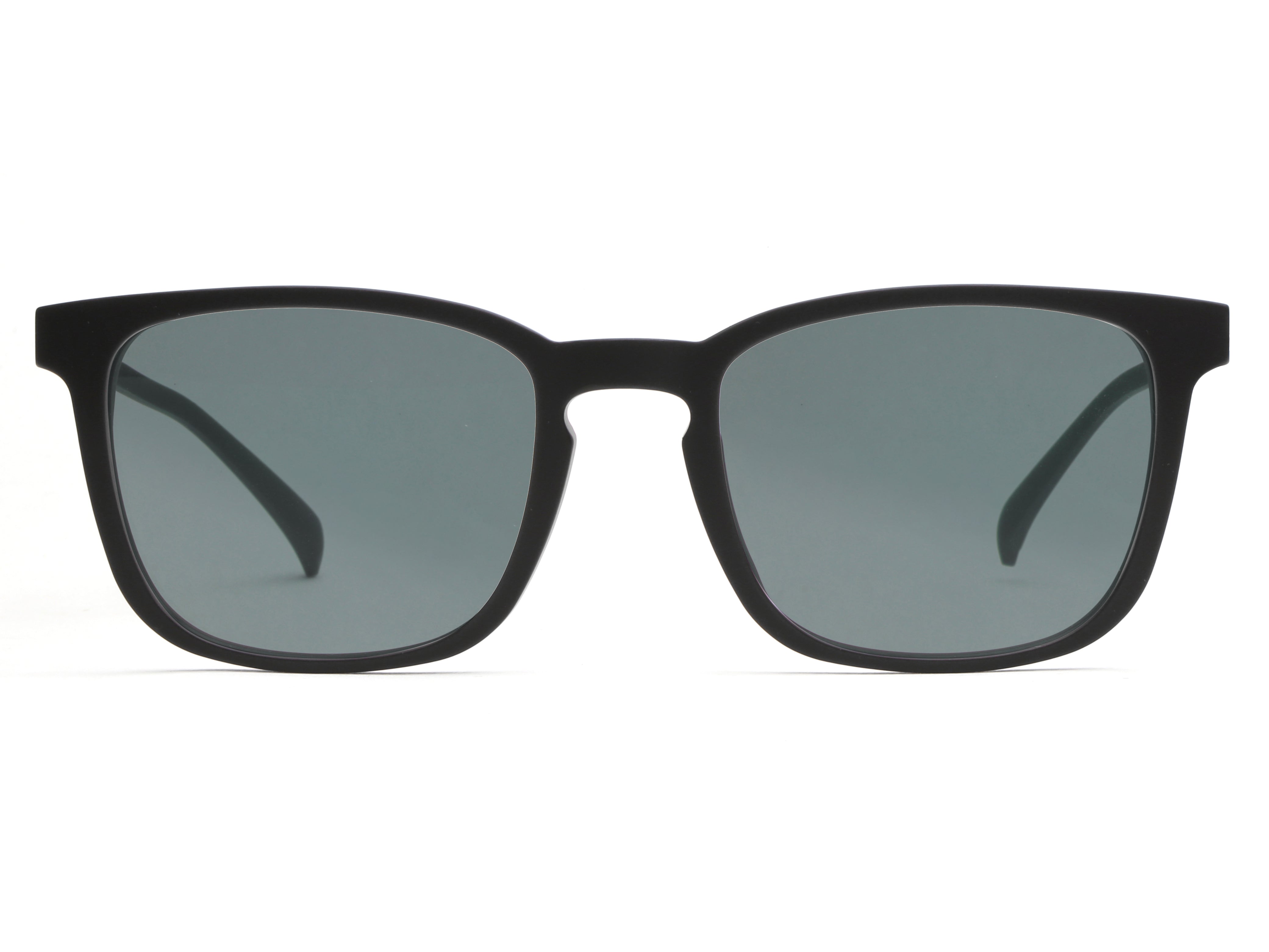 Photochromic sunglasses lens